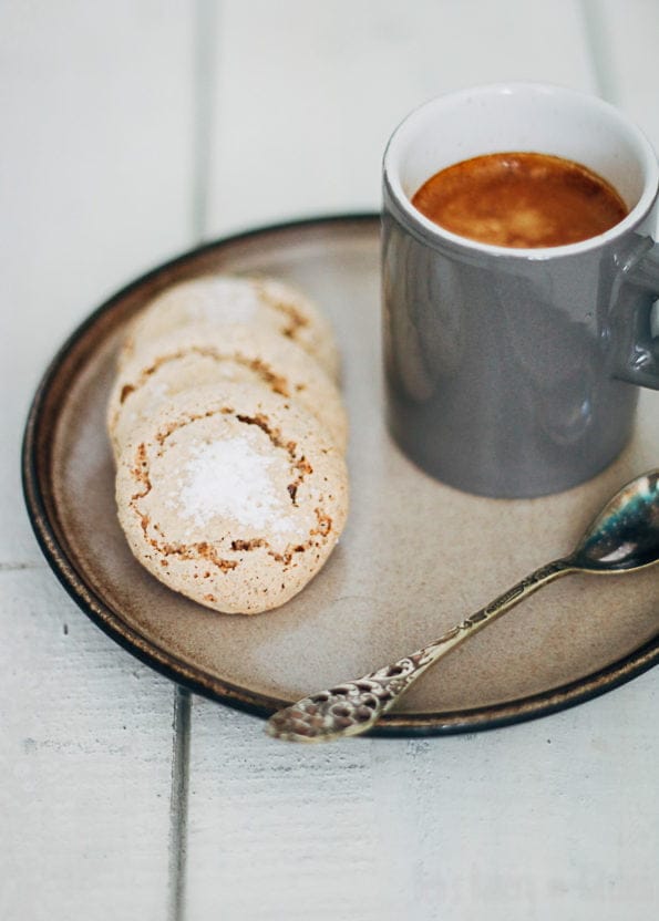 amaretti (amarettikoekjes)