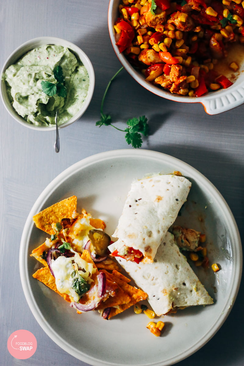 kipwraps met guacamole en kaasnachos – foodblogswap