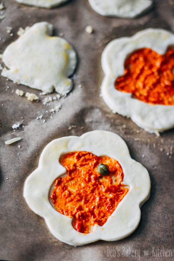 Paasfiguren van bladerdeeg