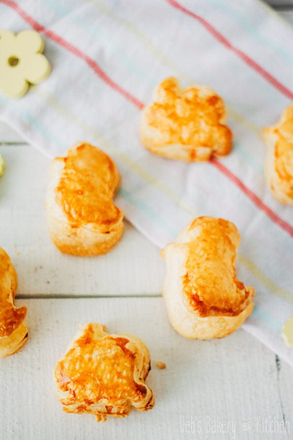 Paasfiguren van bladerdeeg