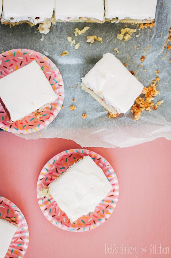 rabarber custard cake