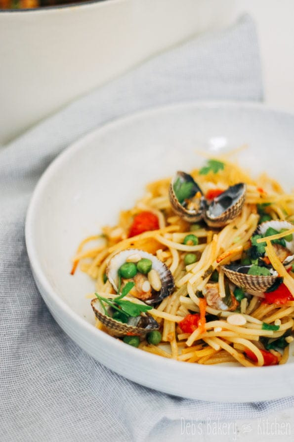 geroosterde spaghetti met kokkels