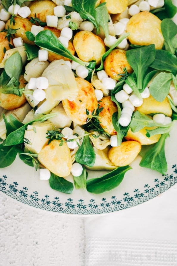 salade met citroenkrieltjes, artisjok en geitenkaas