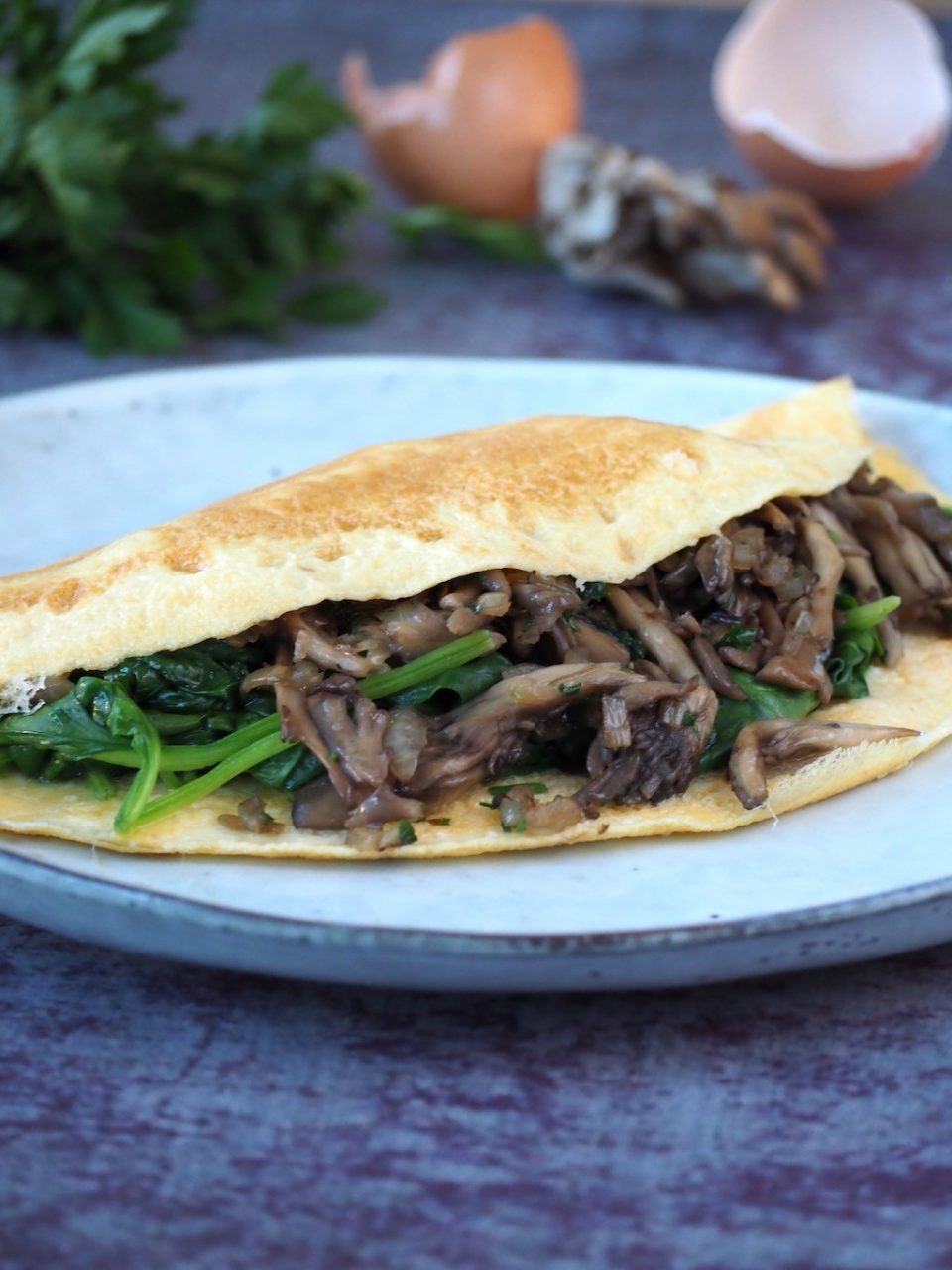 Omelet met paddestoelen en spinazie Flying foodie