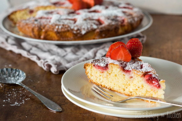 Aardbeien havermout yoghurtcake