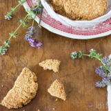 flakemeal biscuits uit het brits bakboek