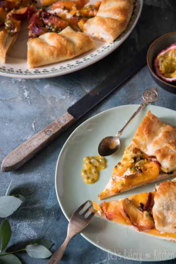 galette met nectarine en passievrucht