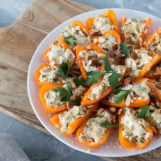 gevulde snackpaprika's met geitenkaas