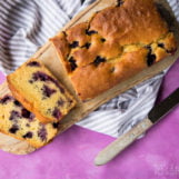 makkelijke mango blauwe bessencake