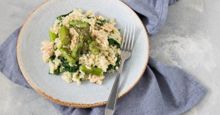 Risotto met spinazie, groene asperges en forel
