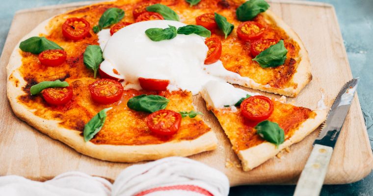 Pizza met Honingtomaten®, basilicum en burrata