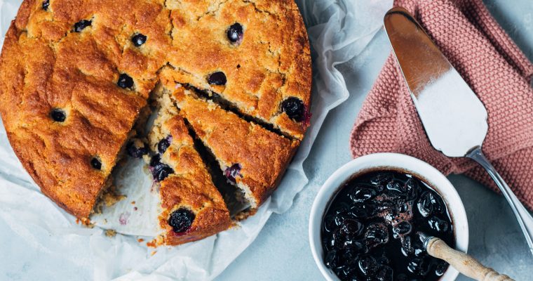 Glutenvrije polenta cake met druiven