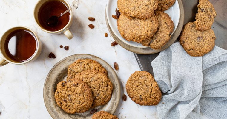 Volkoren havermout koeken met rozijnen
