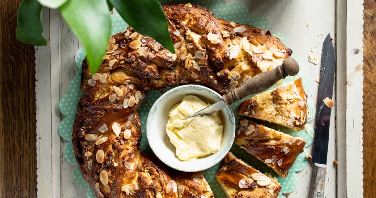 Amandelbrood met amandelspijs