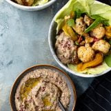 geroosterde bloemkool en paprika salade met baba ganoush