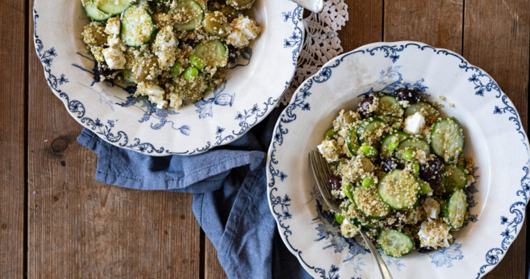 Eiwitrijke quinoasalade met edamame, komkommer en feta